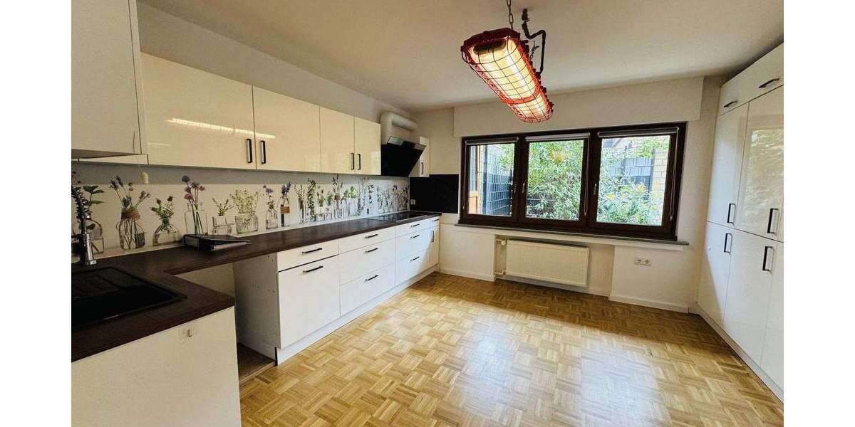 Mehrfamilienhaus, Wohnhaus Aldenhoven - 8 Zimmer, 182 m&sup2;, 419.000&euro; | Angebot:25728321