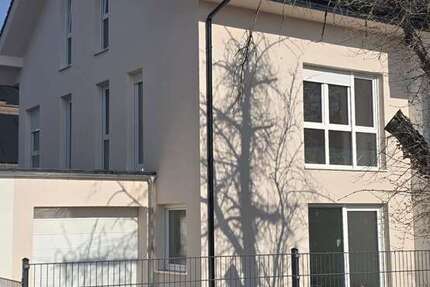 Haus Aldenhoven - 4 Zimmer, 130 m&sup2;, 389.999&euro; | Angebot:24488744