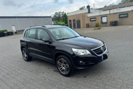 VW Tiguan 199.400 km 5.800 &euro; Eschweiler 52249
