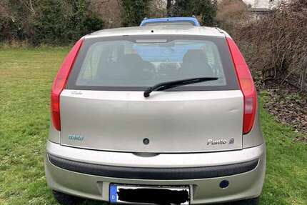 Fiat Punto 195.514 km 400 &euro; Herzogenrath 52134
