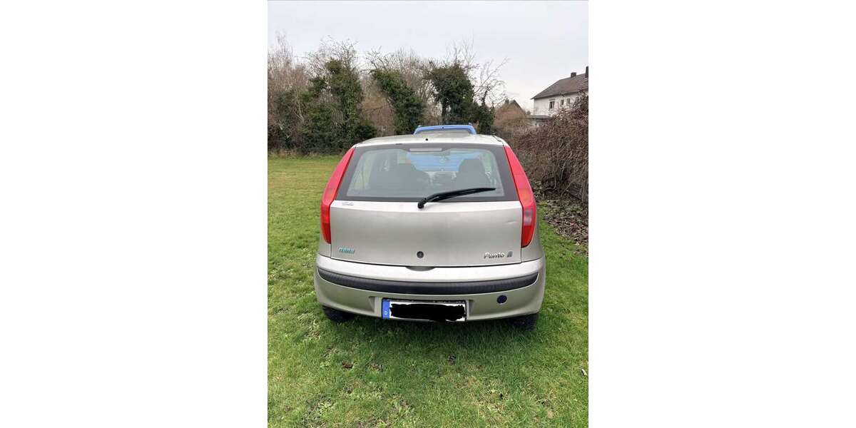 Fiat Punto 195.514 km 400 &euro; Herzogenrath 52134