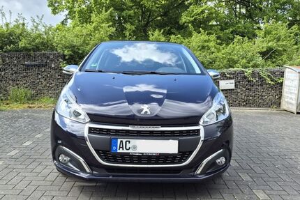 Peugeot 208 62.000 km 8.499 &euro; Aachen 52078