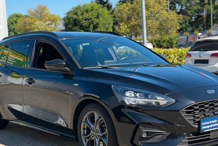 Ford Focus 98.832 km 13.990 &euro; Alsdorf 52477
