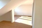 Dachgeschoßwohnung Düren Rölsdorf - 2 Zimmer, 43 m&sup2;, 549&euro; | Angebot:25976758