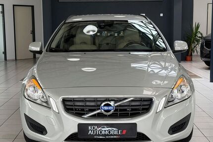 Volvo V60 180.446 km 7.900 &euro; Übach-Palenberg 52531