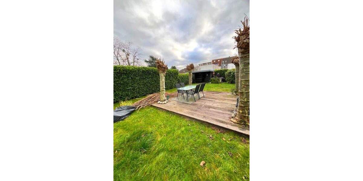 Mehrfamilienhaus, Wohnhaus Düren Niederau - 9 Zimmer, 300 m&sup2;, 599.000&euro; | Angebot:25740607