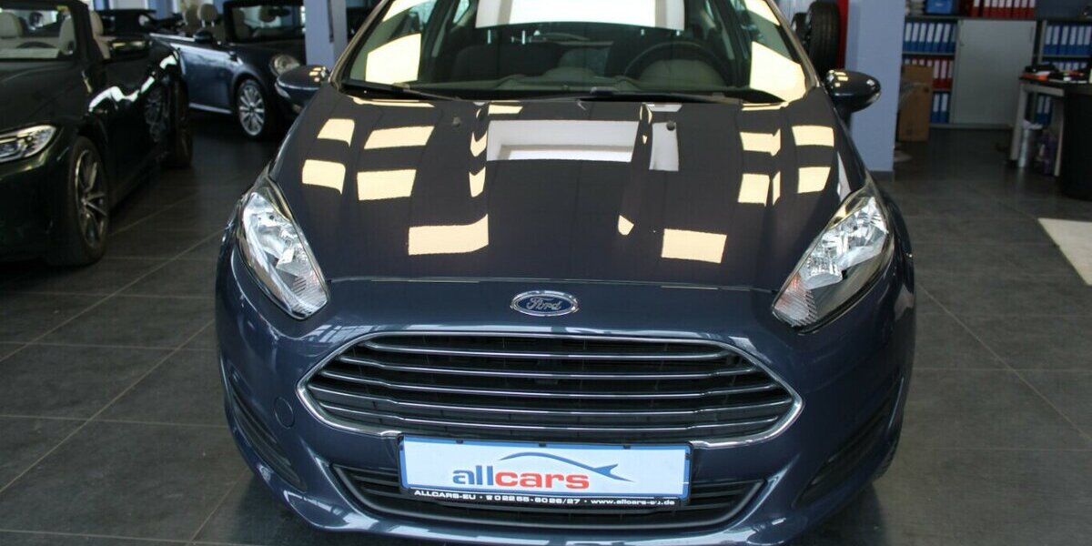 Ford Fiesta 1.25 Champions Edition 68.715 km 6.980 &euro; Euskirchen 53881