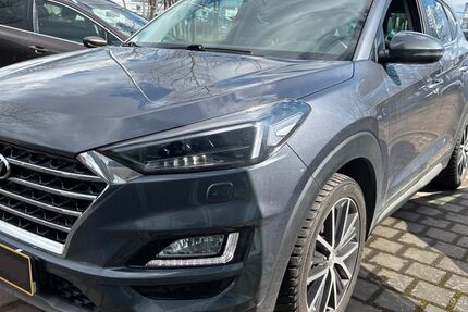 Hyundai TUCSON 83.500 km 18.490 &euro; Würselen 52146