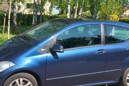 Mercedes-Benz A 180 209.000 km 2.199 &euro; Düren 52349
