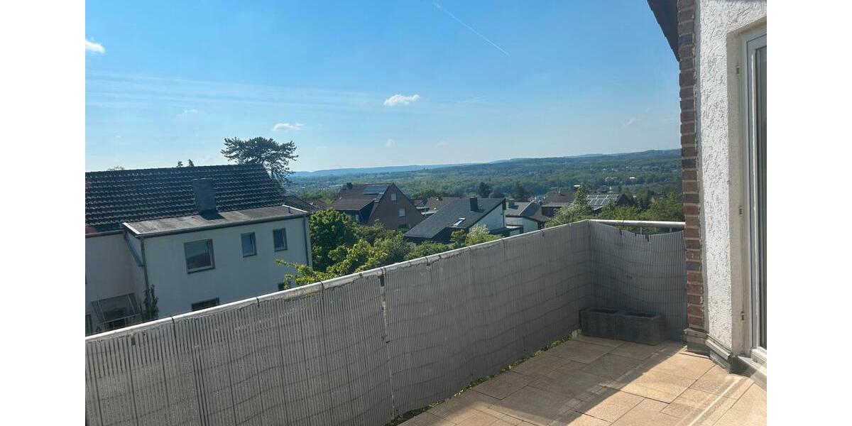 Dachgeschoßwohnung Stolberg (Rheinland) - 4 Zimmer, 116 m&sup2;, 299.000&euro; | Angebot:26351307