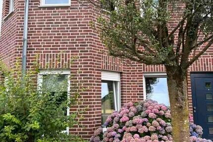 Haus Herzogenrath - 6 Zimmer, 226 m&sup2;, 2.500&euro; | Angebot:27615898