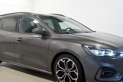 Ford Focus 63.648 km 16.850 &euro; Hürth bei Köln 50354