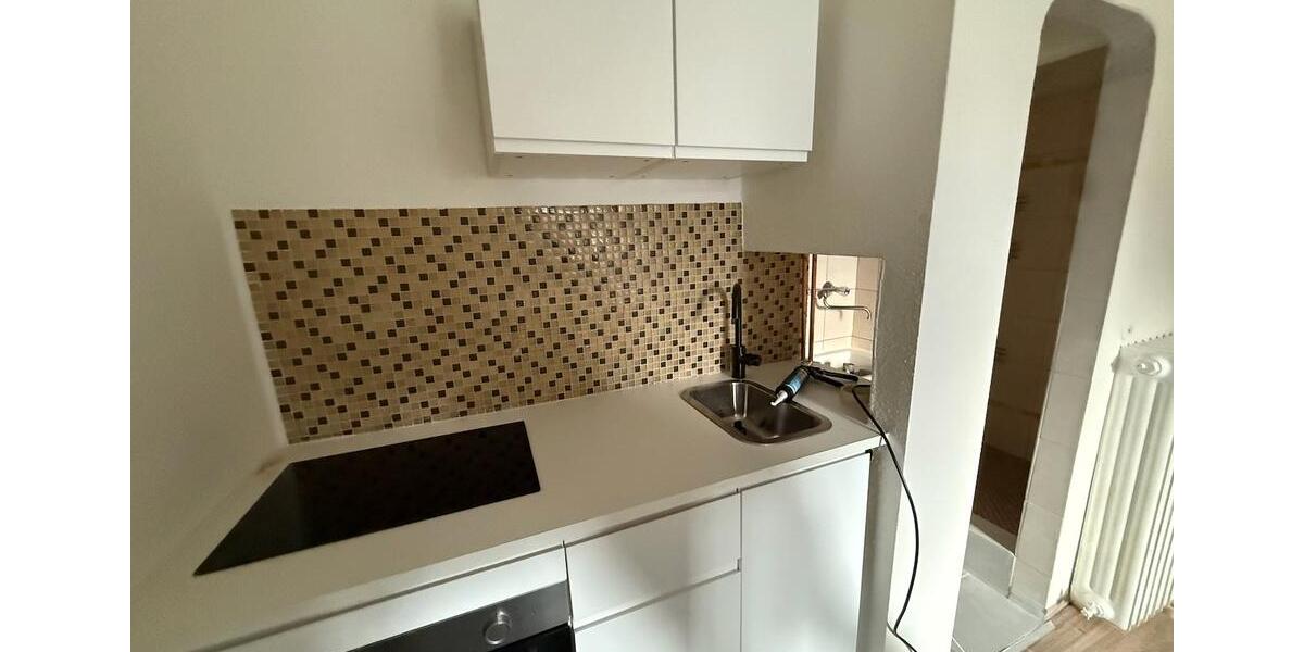 Dachgeschoßwohnung Aachen Aachen-Mitte - 1 Zimmer, 15 m&sup2;, 530&euro; | Angebot:26449106