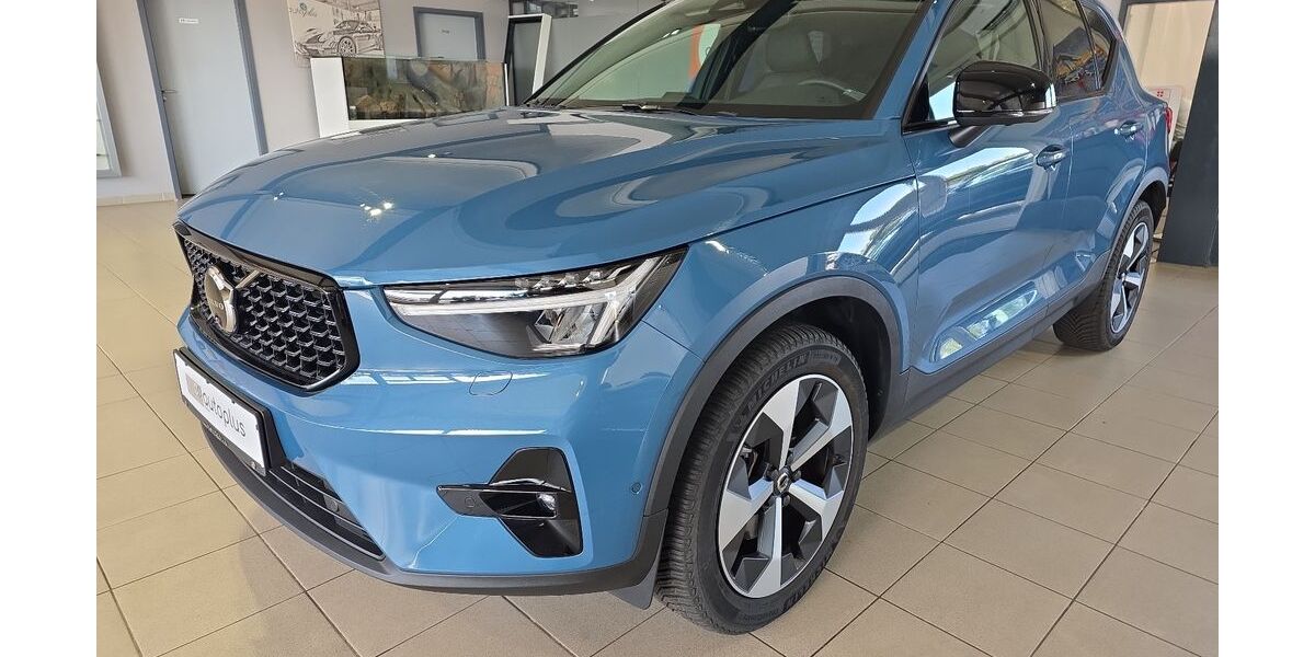 Volvo XC40 14.097 km 32.850 &euro; Bergheim 50126