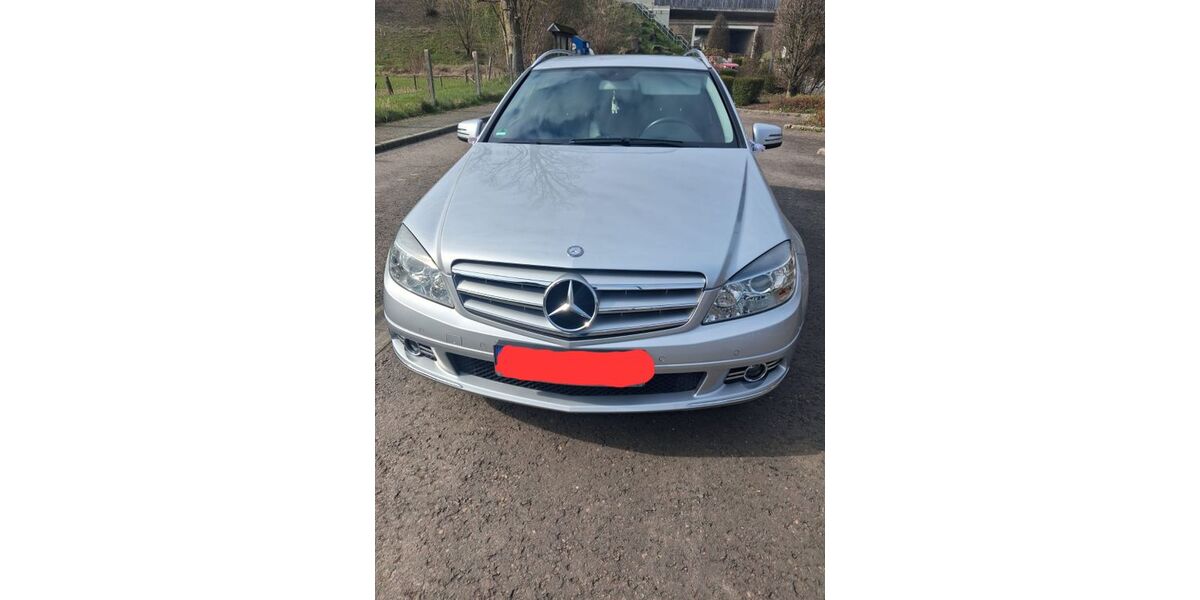 Mercedes-Benz C 180 113.000 km 9.800 &euro; Aachen 52076