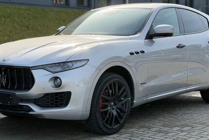 Maserati Levante 95.200 km 40.900 &euro; Alsdorf 52477