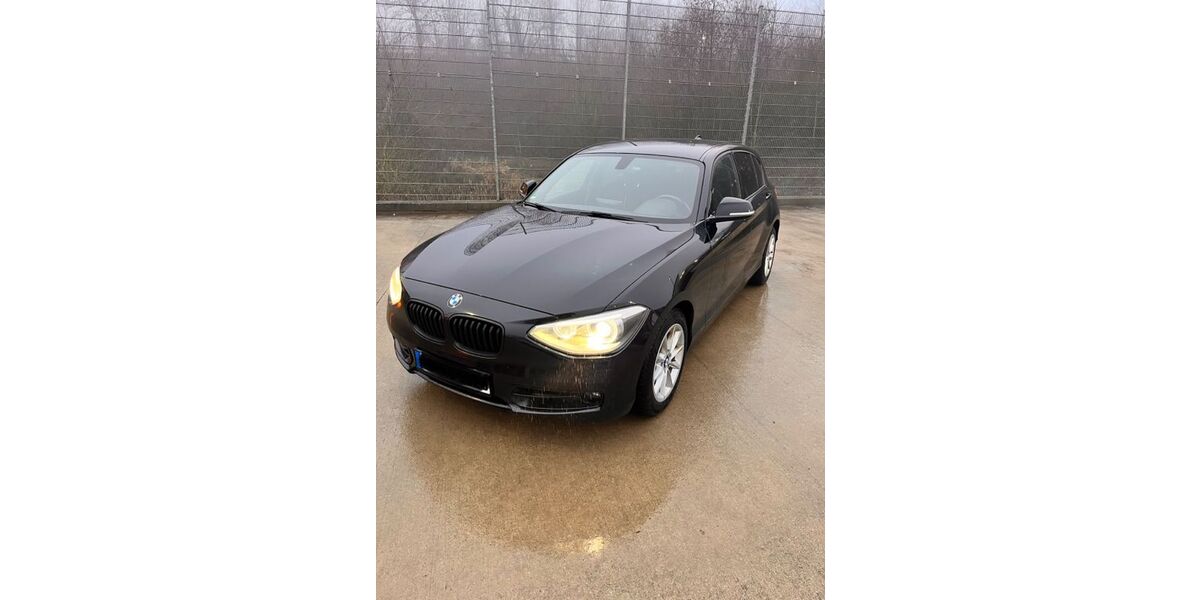 BMW 118 203.000 km 7.500 &euro; Aachen 52066