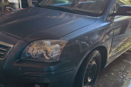 Toyota Avensis 202.151 km 1.800 &euro; Linnich 52441
