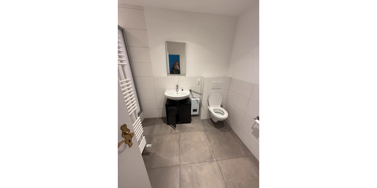Etagenwohnung Euskirchen - 2 Zimmer, 120 m&sup2;, 1.200&euro; | Angebot:26585315