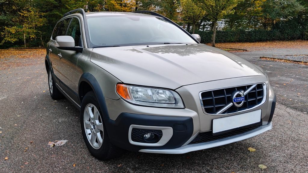 Volvo XC70 239.000 km 8.300 &euro; Roetgen 52159
