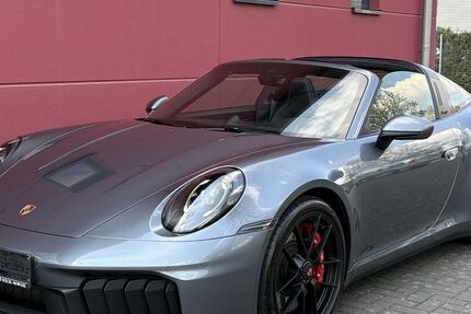Porsche 992 11.532 km 182.600 &euro; Brühl 50321