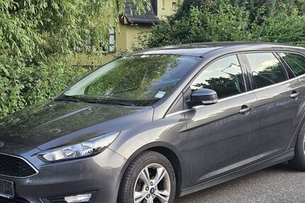 Ford Focus 164.000 km 1.450 &euro; Niederzier 52382