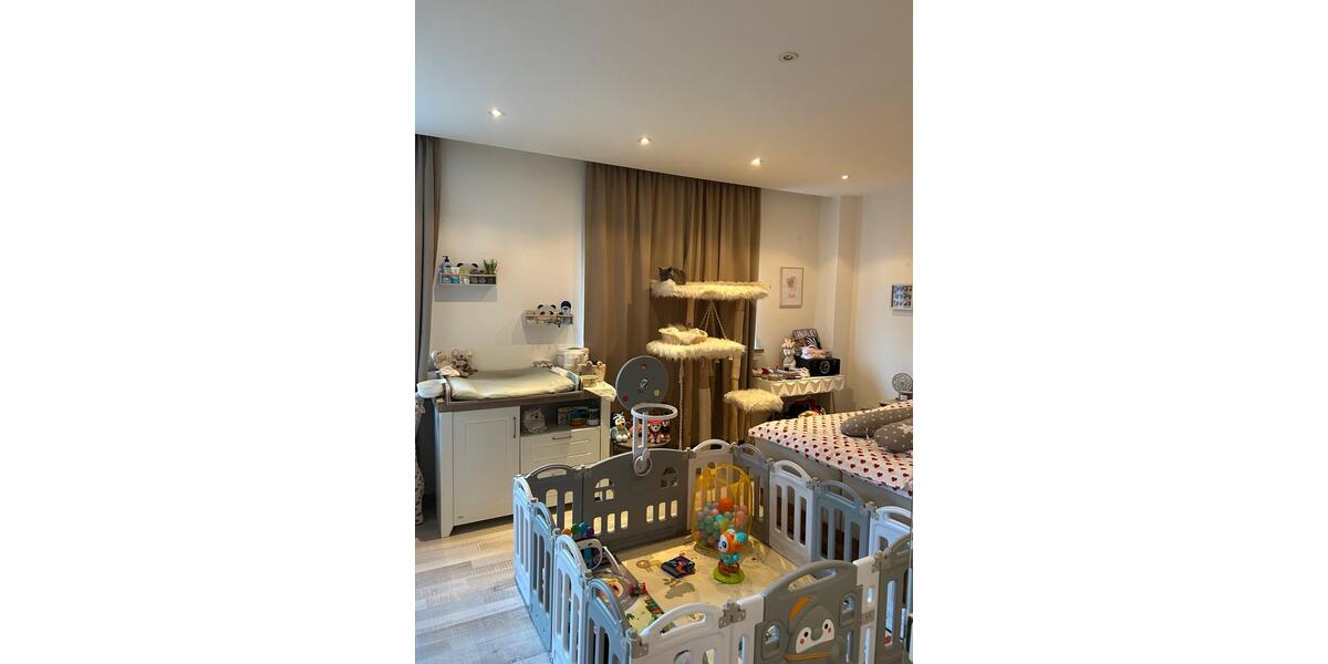 Etagenwohnung Aachen Aachen-Mitte - 2 Zimmer, 73 m&sup2;, 970&euro; | Angebot:25267798