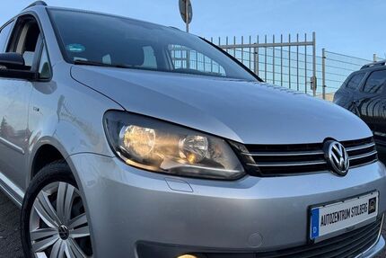 VW Touran 133.561 km 10.490 &euro; Stolberg 52222