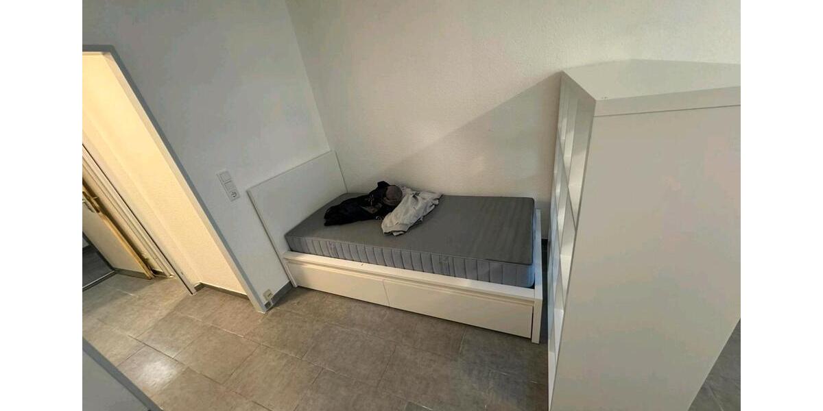 Hochparterre Aachen Aachen-Mitte - 1 Zimmer, 19 m&sup2;, 565&euro; | Angebot:25861342