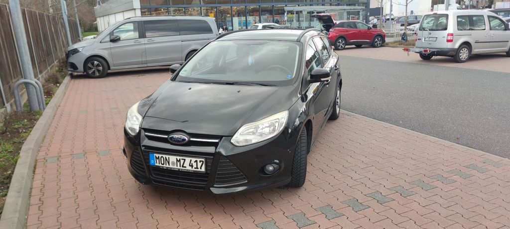 Ford Focus 216.000 km 3.250 &euro; Aachen 52078
