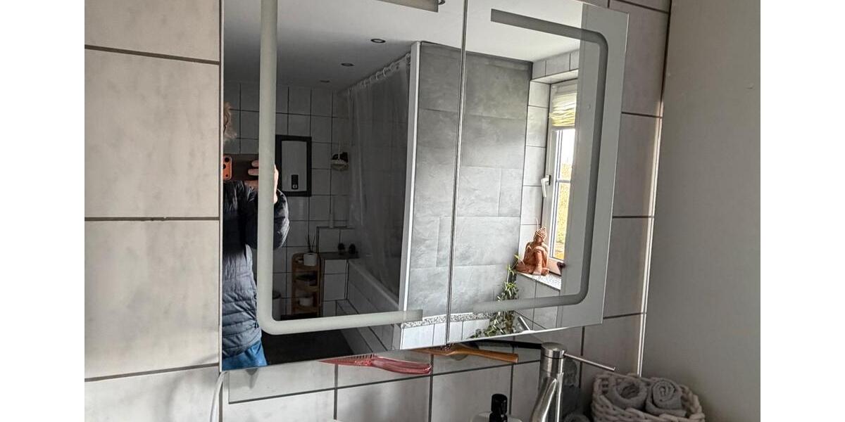 Dachgeschoßwohnung Herzogenrath - 3 Zimmer, 75 m&sup2;, 525&euro; | Angebot:25978324