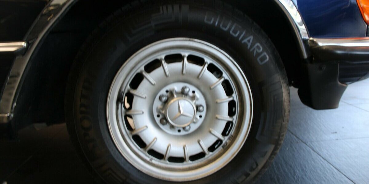 Mercedes-Benz SL 280 -OLDTIMER - G-KAT - Cabrio - 191.721 km 24.980 &euro; Euskirchen 53881