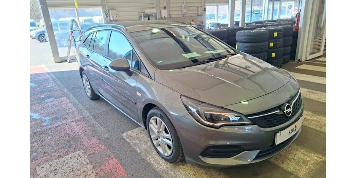 Opel Astra Klima Navi Temp CarPlay 1.Hd 28.000 km !!! 28.000 km 13.500 &euro; Erftstadt 50374