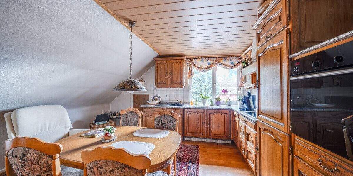 Mehrfamilienhaus, Wohnhaus Stolberg (Rheinland) Vicht - 6 Zimmer, 188 m&sup2;, 359.000&euro; | Angebot:25674571