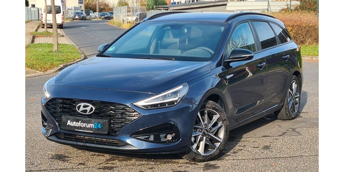 Hyundai i30 1.500 km 19.399 &euro; Jülich 52428