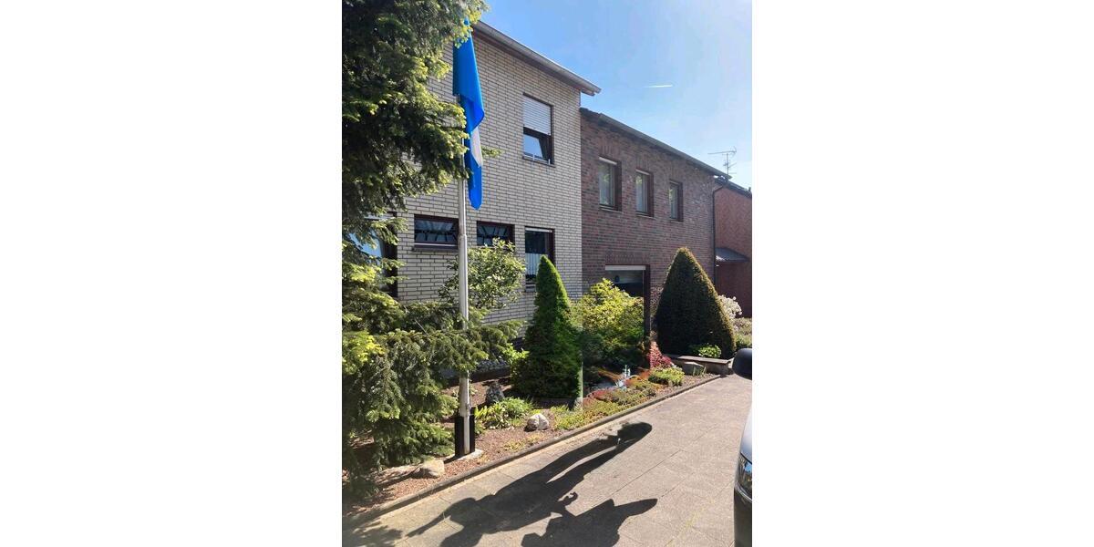 Doppelhaushälfte Alsdorf - 5 Zimmer, 136 m&sup2;, 328.000&euro; | Angebot:24237526