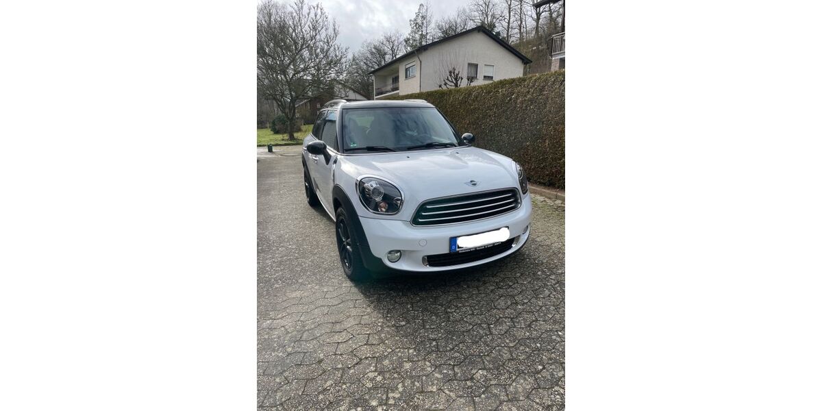 Mini Countryman D (Cooper) 185.015 km 8.300 &euro; Euskirchen 53881