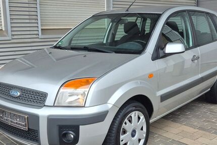 Ford Fusion 211.000 km 1.999 &euro; Düren 52349