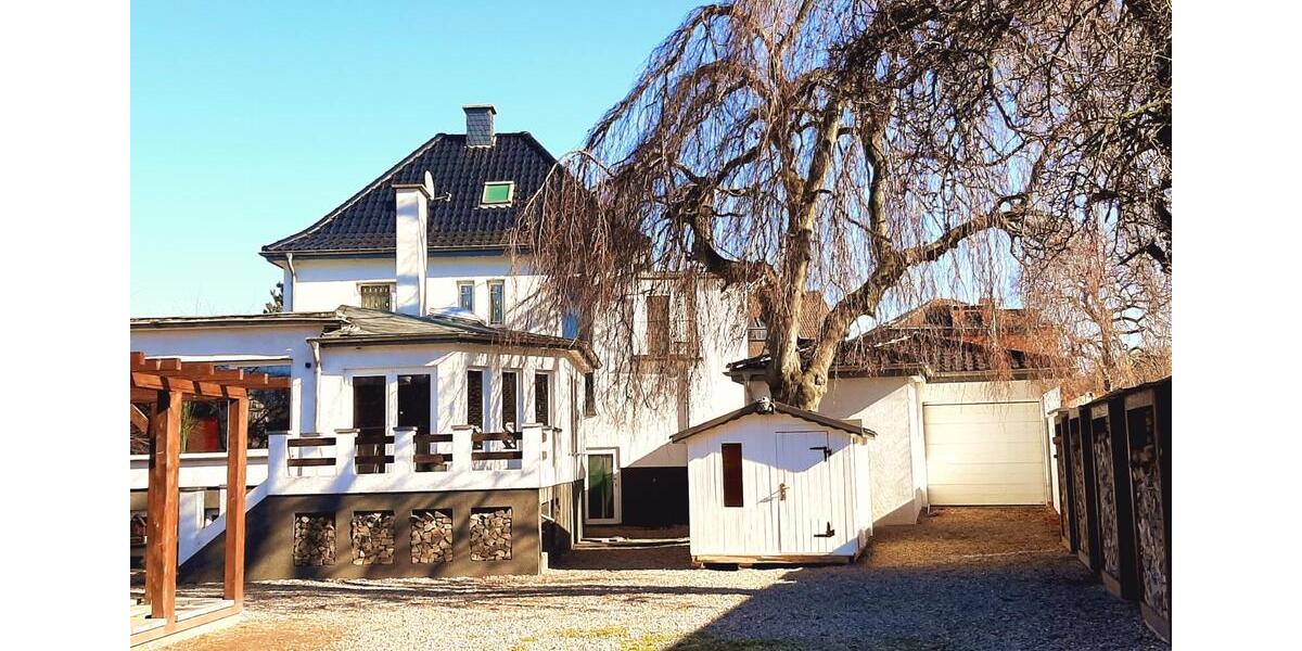 Einfamilienhaus Düren Rölsdorf - 14 Zimmer, 420 m&sup2;, 790.000&euro; | Angebot:27014732