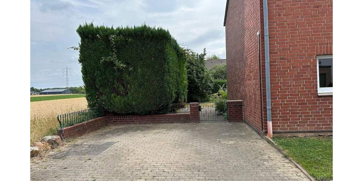 Mehrfamilienhaus, Wohnhaus Rommerskirchen Anstel - 6 Zimmer, 134 m&sup2;, 399.000&euro; | Angebot:25687657