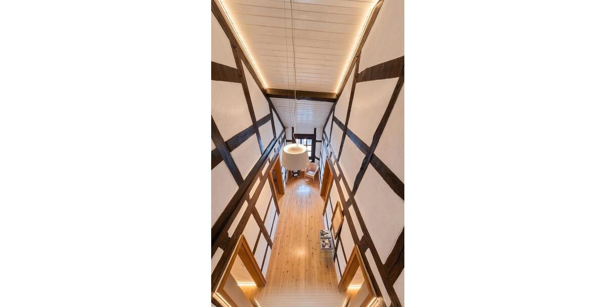 Einfamilienhaus Euskirchen - 18 Zimmer, 350 m&sup2;, 449.000&euro; | Angebot:26066036