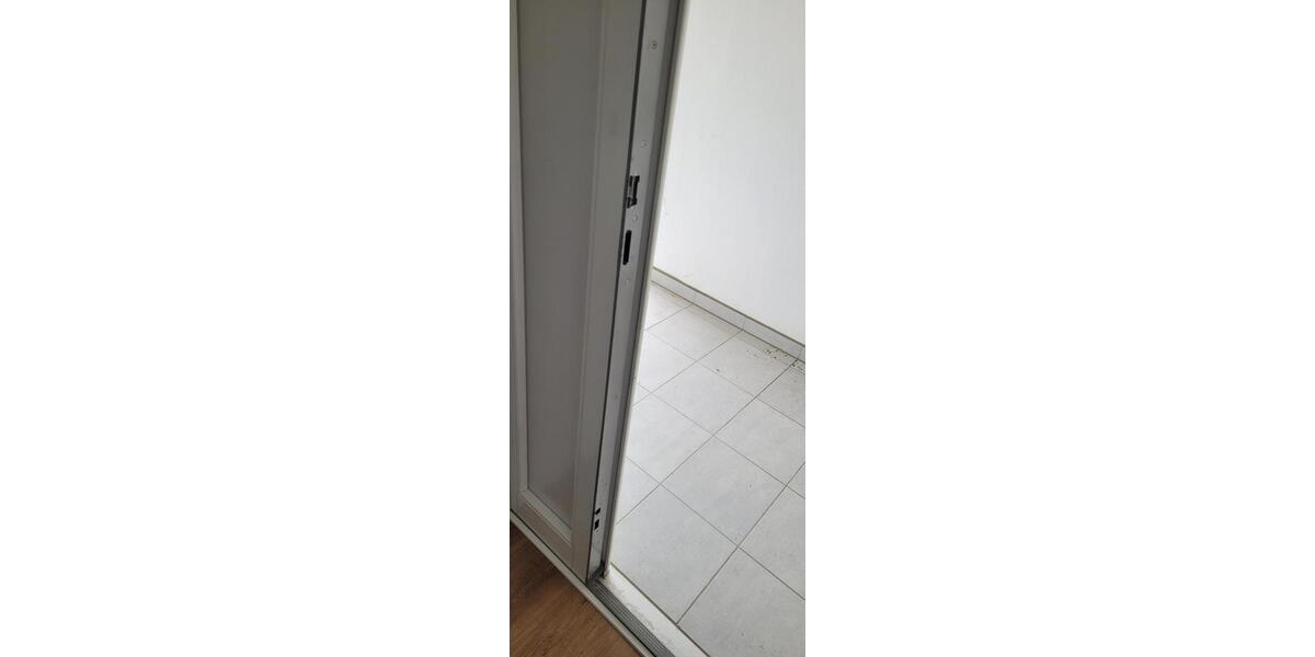 Erdgeschoßwohnung Bergheim - 3 Zimmer, 81 m&sup2;, 950&euro; | Angebot:26610814