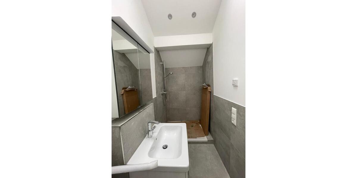 Dachgeschoßwohnung Aachen Aachen-Mitte - 2 Zimmer, 65 m&sup2;, 840&euro; | Angebot:26573264