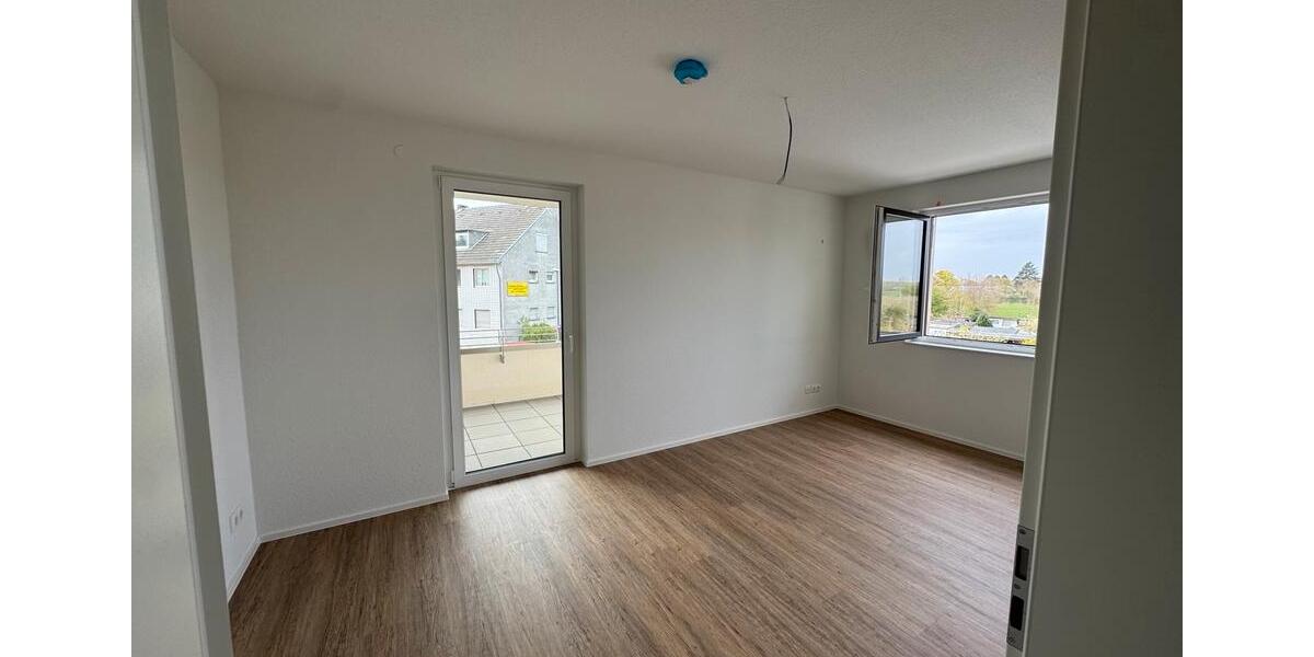 Etagenwohnung Mechernich - 3 Zimmer, 88 m&sup2;, 2.000&euro; | Angebot:26586343
