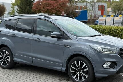 Ford Kuga 146.073 km 13.500 &euro; Alsdorf 52477