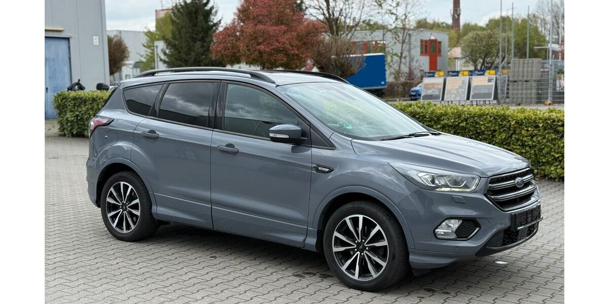 Ford Kuga 146.073 km 13.500 &euro; Alsdorf 52477