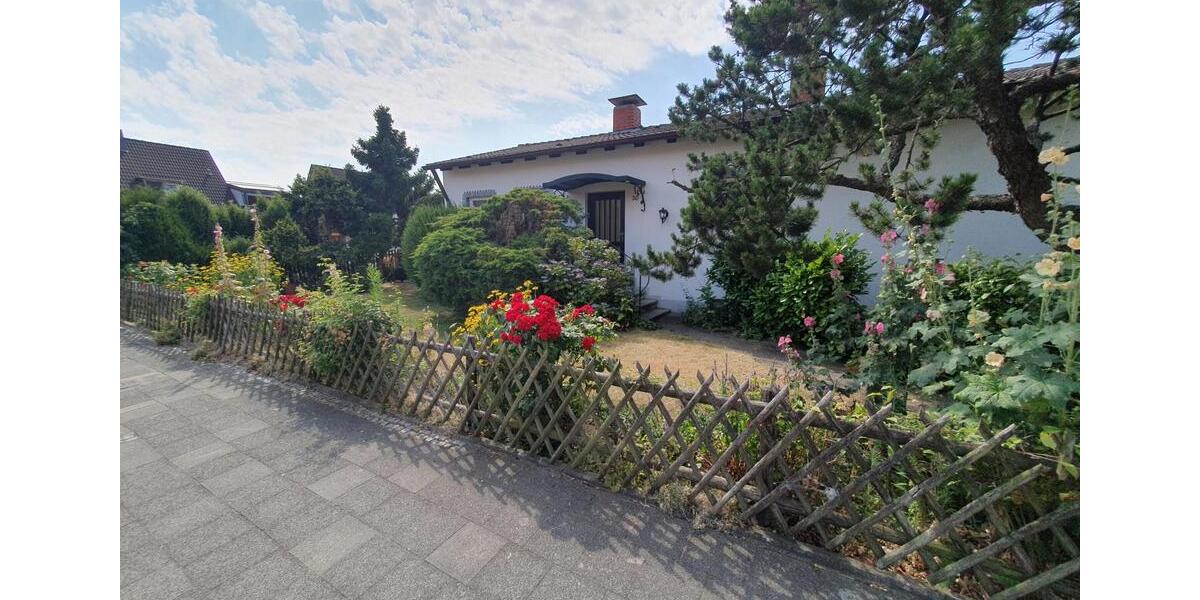 Einfamilienhaus Jülich - 6 Zimmer, 111 m&sup2;, 330.000&euro; | Angebot:27094084