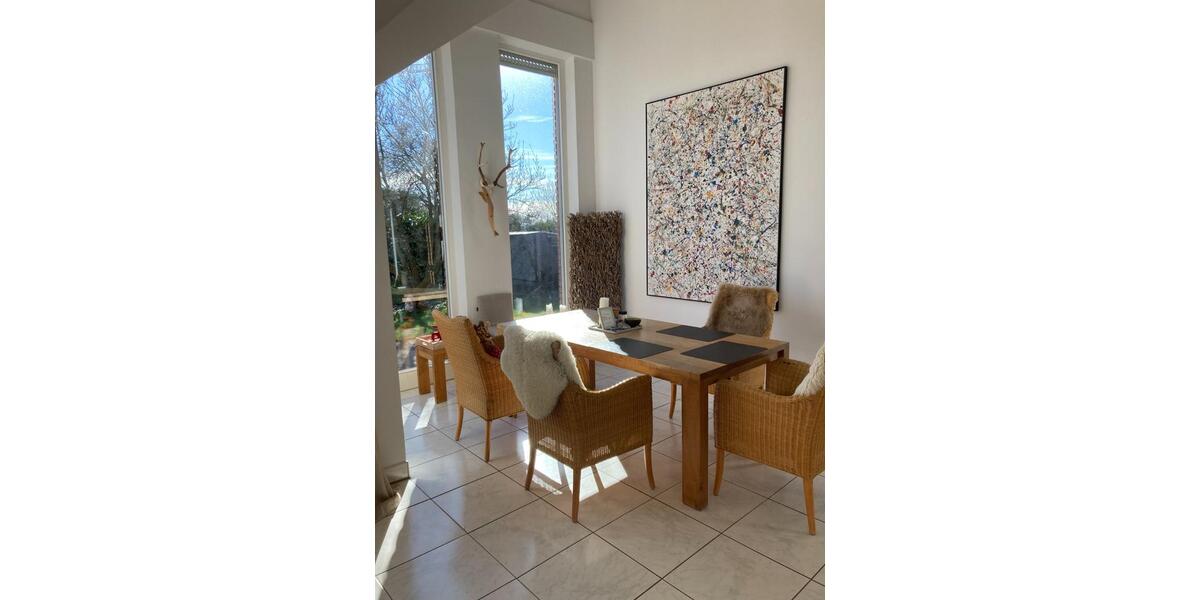 Doppelhaushälfte Erftstadt - 4.5 Zimmer, 153 m&sup2;, 2.000&euro; | Angebot:25844204