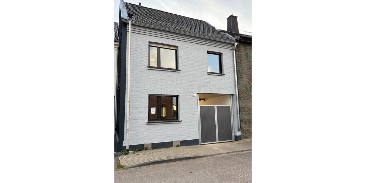 Einfamilienhaus Erftstadt - 5 Zimmer, 115 m&sup2;, 1.800&euro; | Angebot:25877014