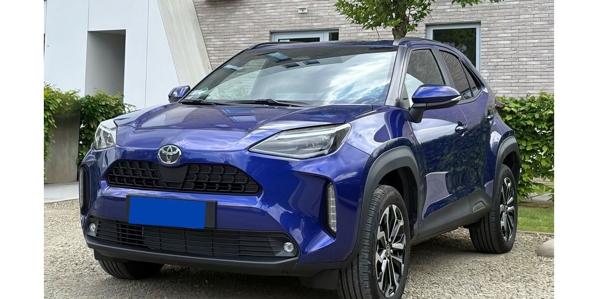 Toyota Yaris Cross 14.572 km 23.499 &euro; Aachen 52066